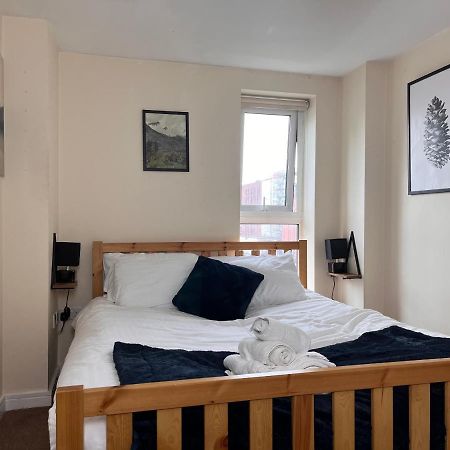 City View Spacious 2 Bed Apartment 2 Bathrooms 맨체스터 외부 사진
