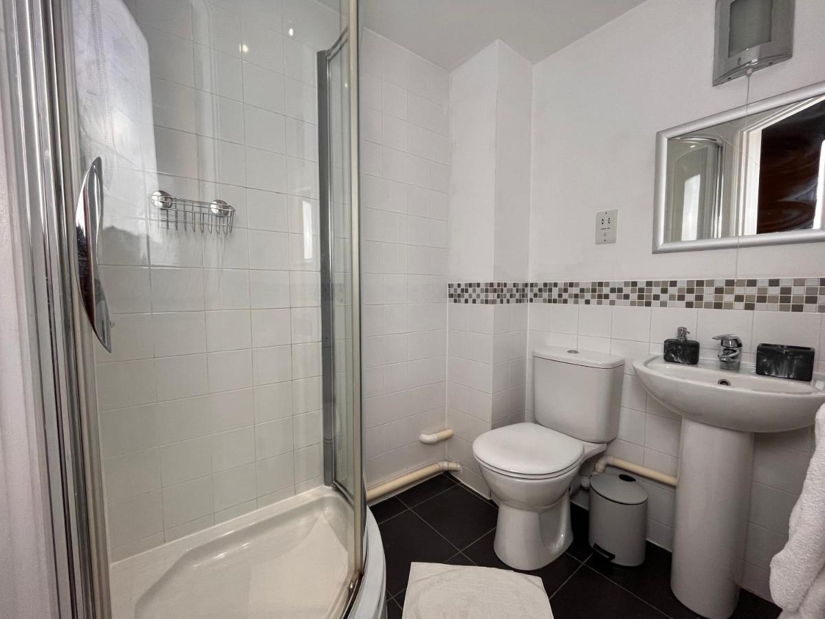 City View Spacious 2 Bed Apartment 2 Bathrooms 맨체스터 외부 사진